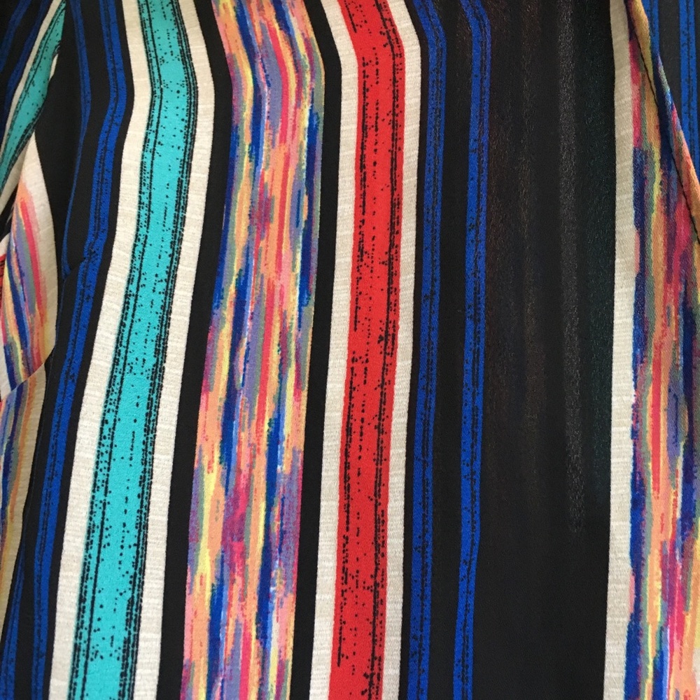 Lush Wrap Top M/L - Picture 4 of 5